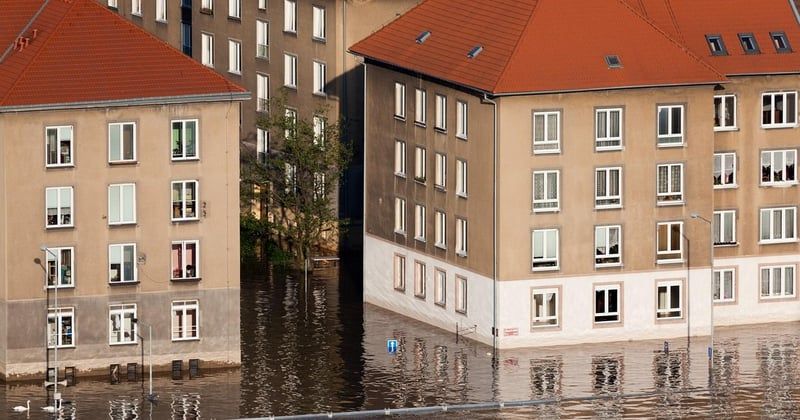 Inondations dans le Sud-Est : routes coupées et trains à l'arrêt, le point sur la situation