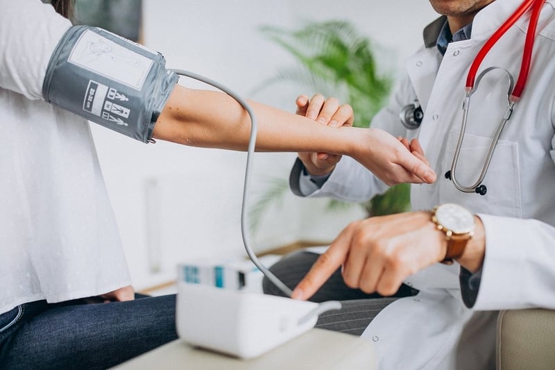 La télémédecine réduit les déserts médicaux : comment ça marche vraiment